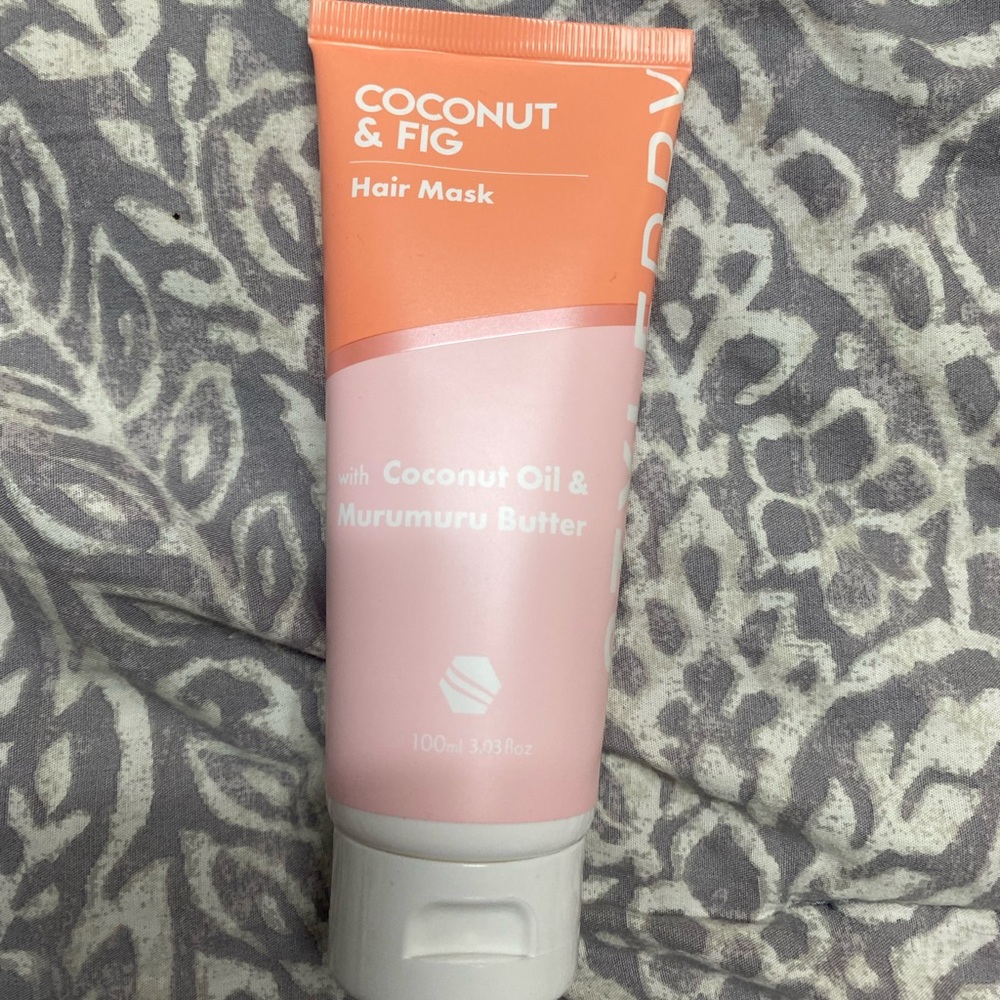 Coconut and Fig hair mask!